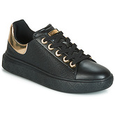 Chaussures Guess BUCKY