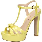 Sandales Mi Amor sandales jaune cuir verni BY174