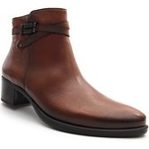 Boots Dorking 7637.SUNB