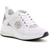 Chaussures Guess Baskets brodées