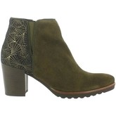 Boots Dorking 7224