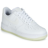 Chaussures Nike AIR FORCE 1 '07 ESSENTIAL W